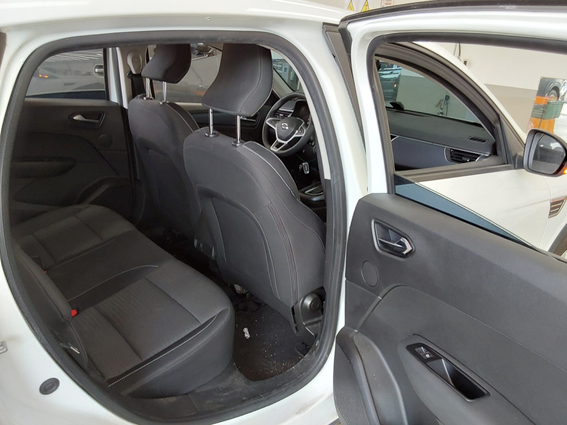 Renault Samsung XM3 2021 - Image 12