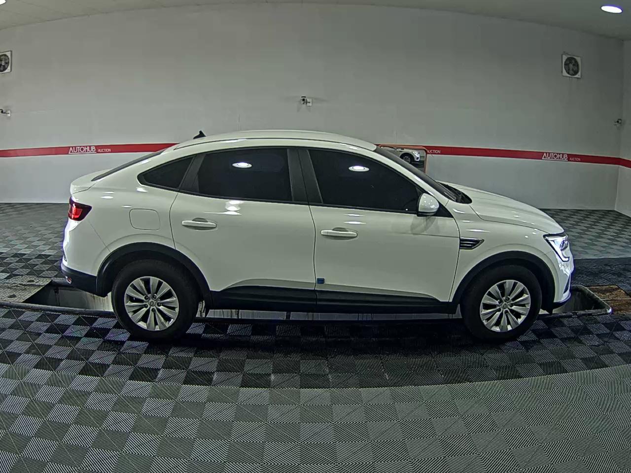 Renault Samsung XM3 2021 - Image 3