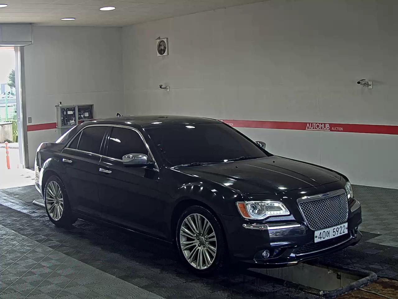 CHRYSLER 300C - 2