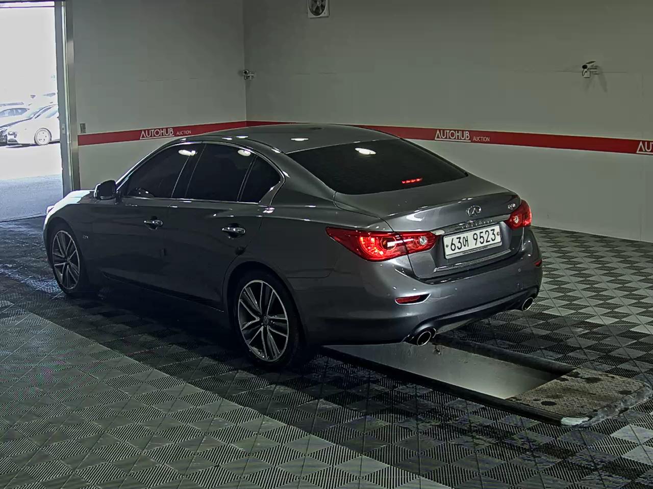 INFINITI Q50 - 5