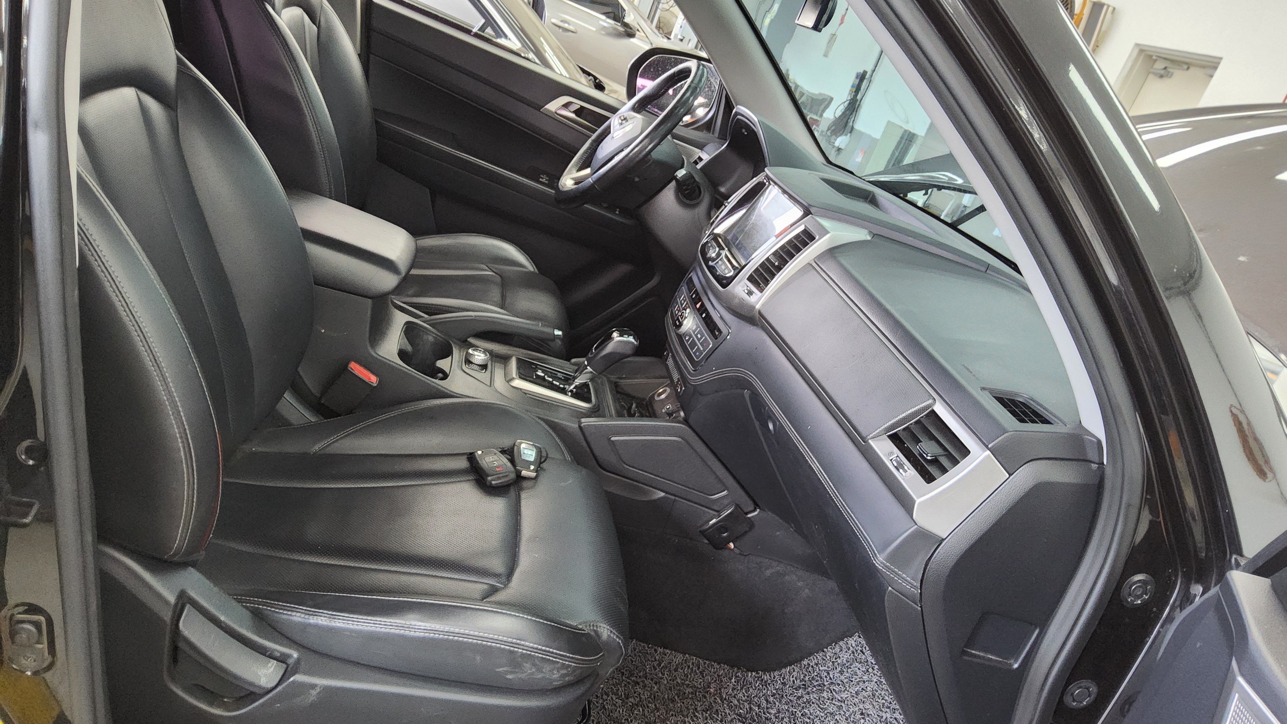 쌍용자동차 렉스턴 스포츠 2019 - 이미지 13