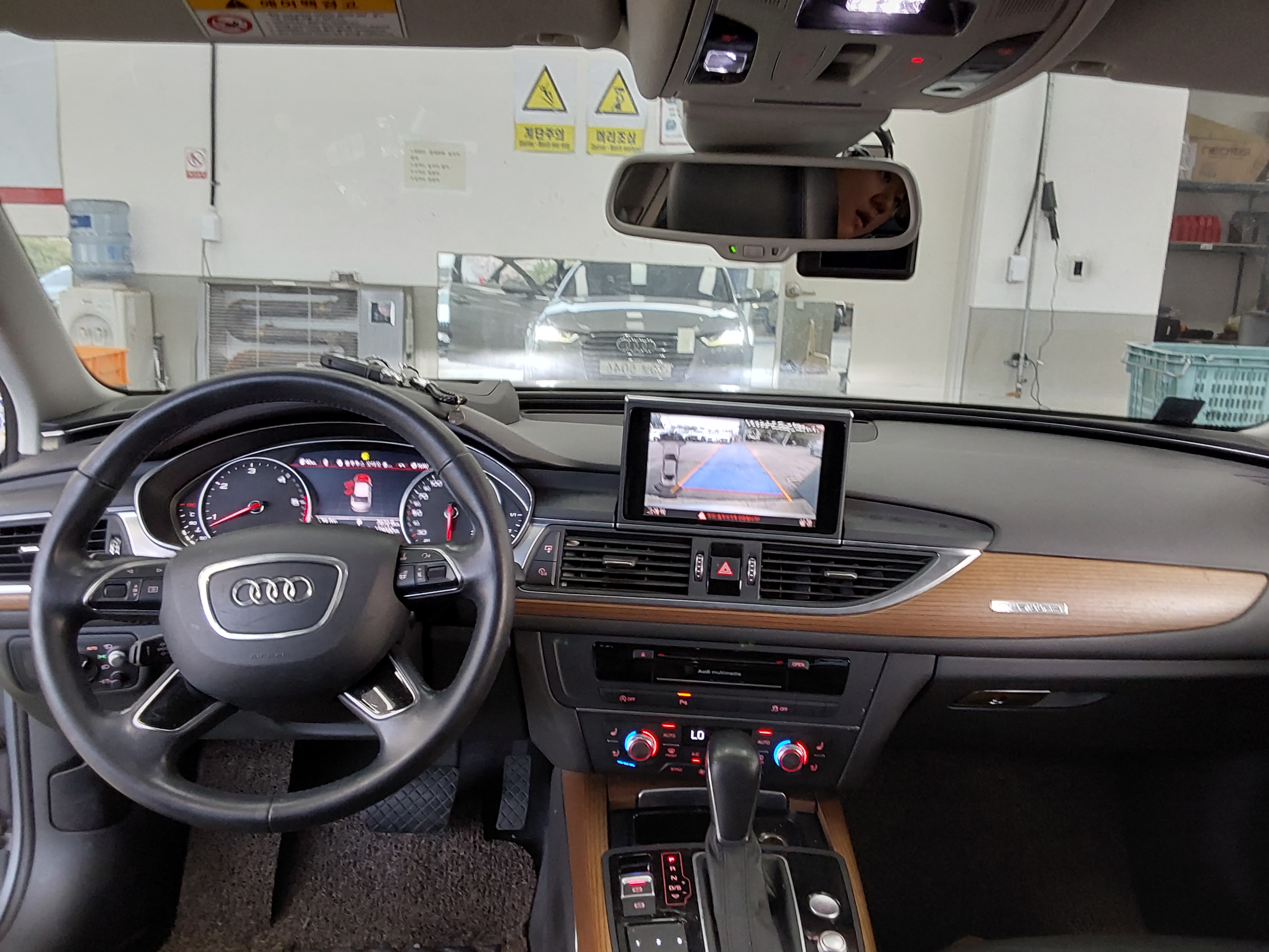 أودي A6 - 10