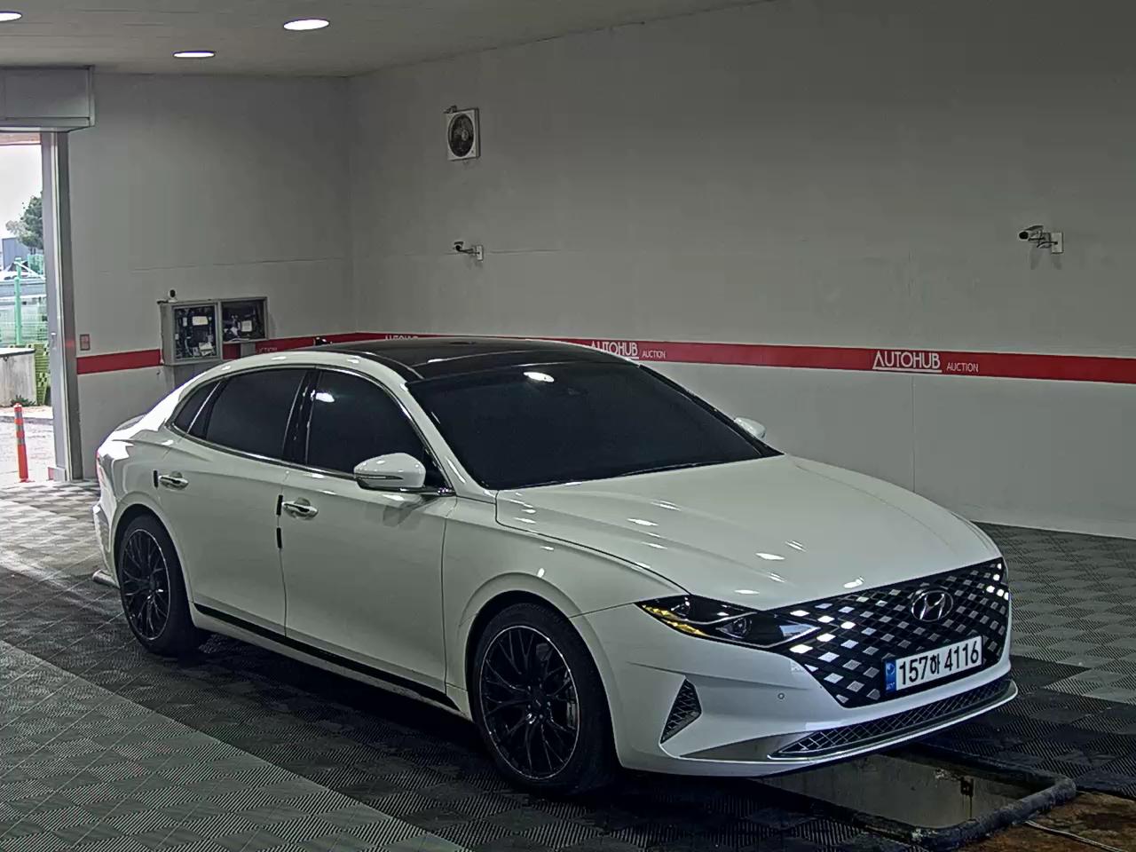 2021 - hyundai grandeur