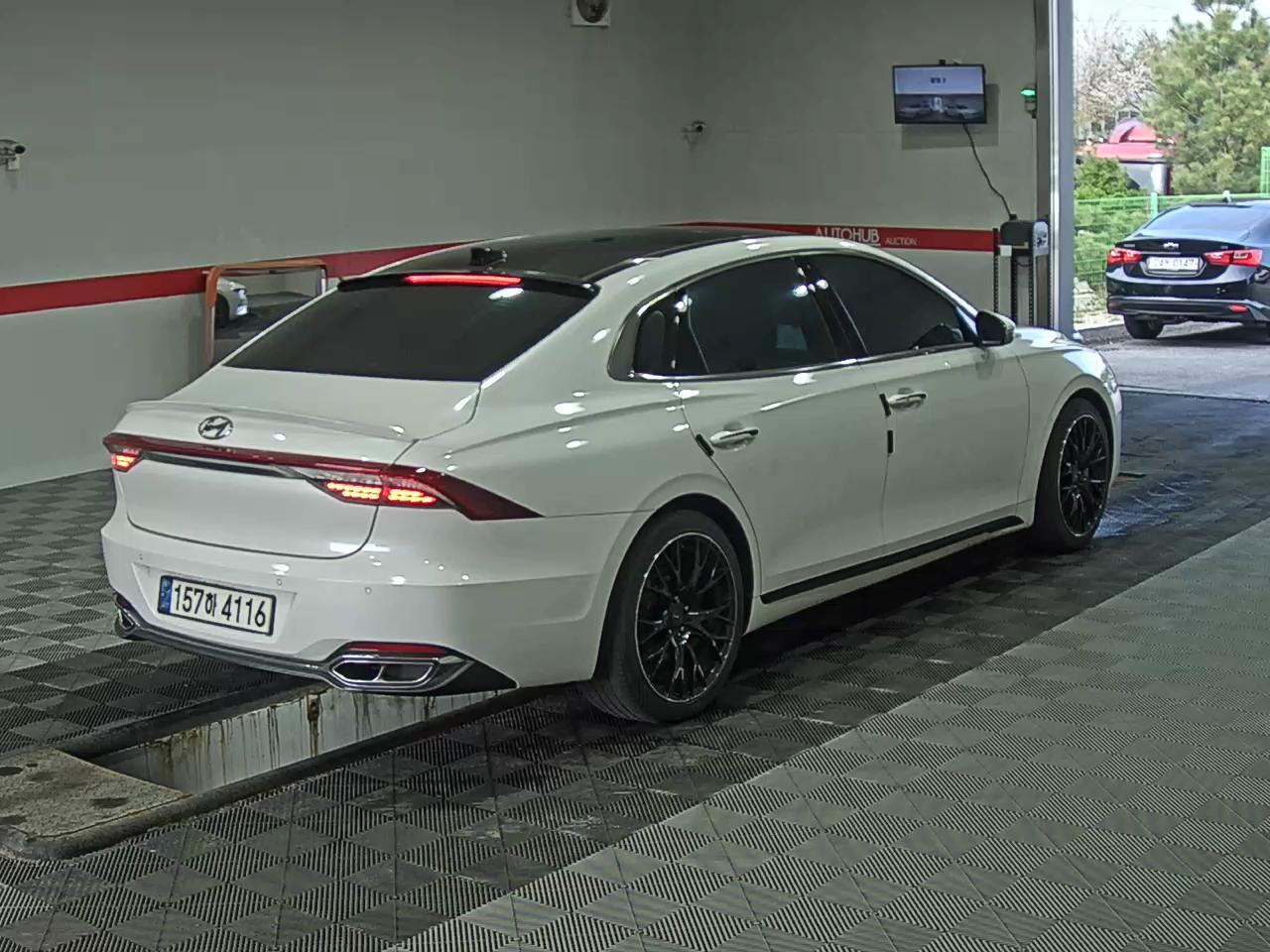 2021 - hyundai grandeur