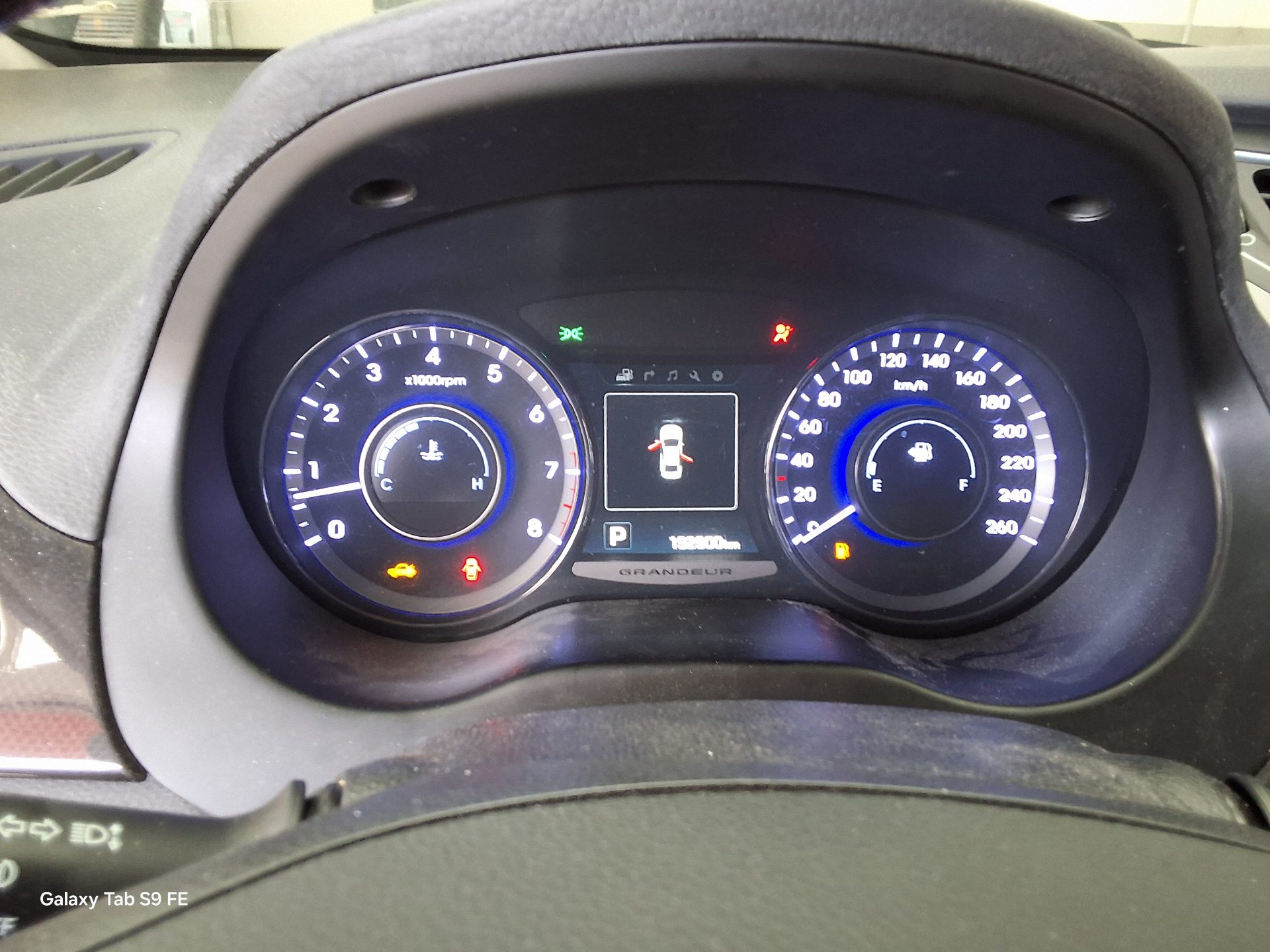 Hyundai Grandeur 2015 - Image 8