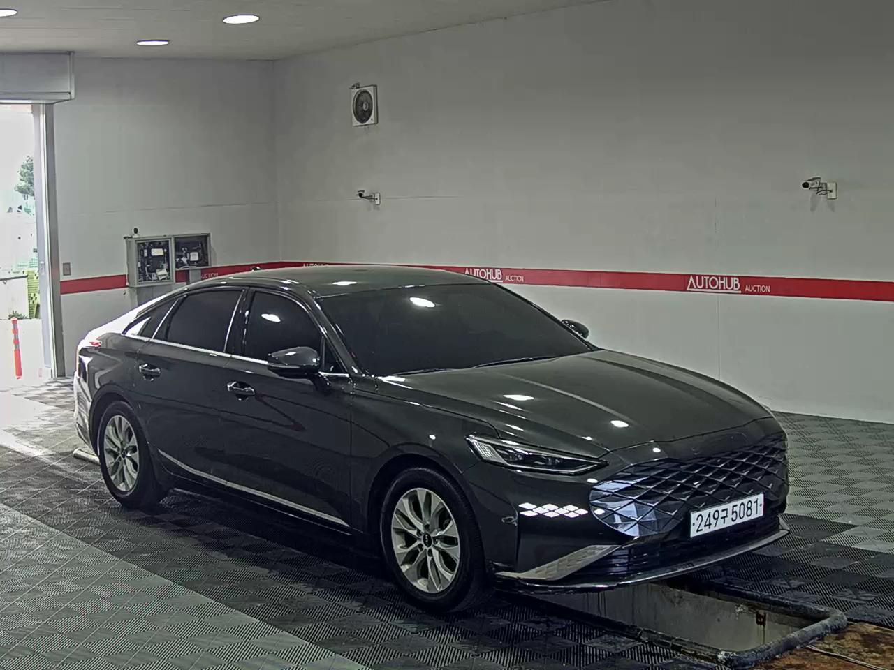Kia K8 2023 - Image 2