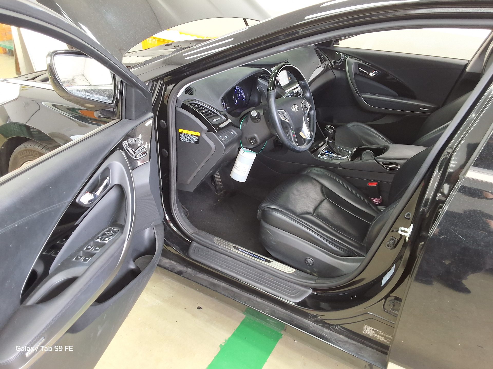 Hyundai Grandeur 2015 - Image 9