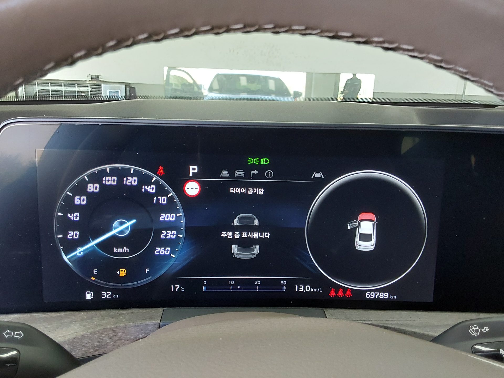 كيا K8 2023 - صورة 8