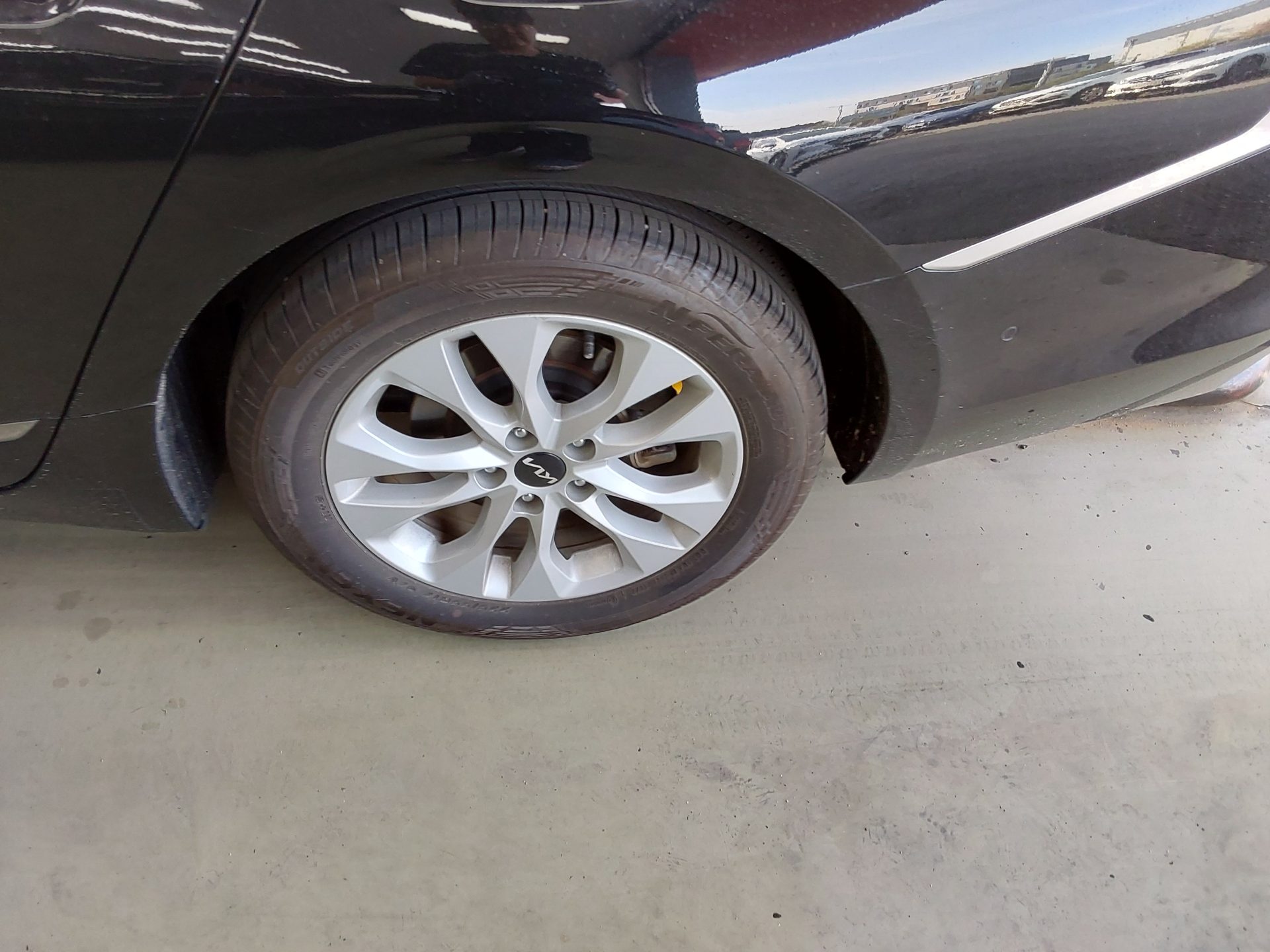 كيا K8 2023 - صورة 21