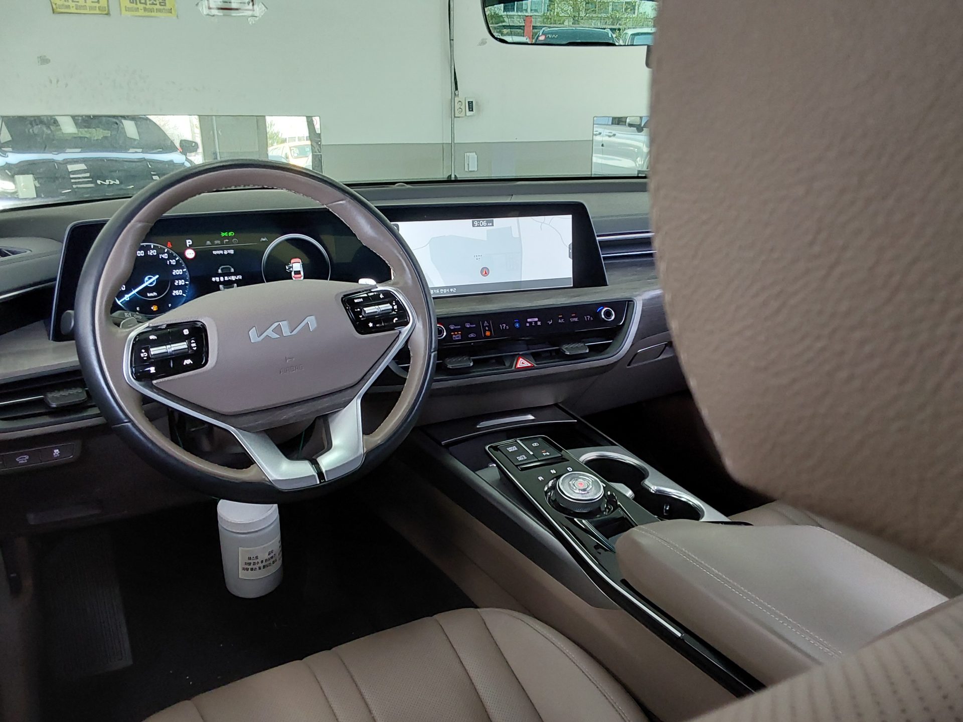 كيا K8 2023 - صورة 10