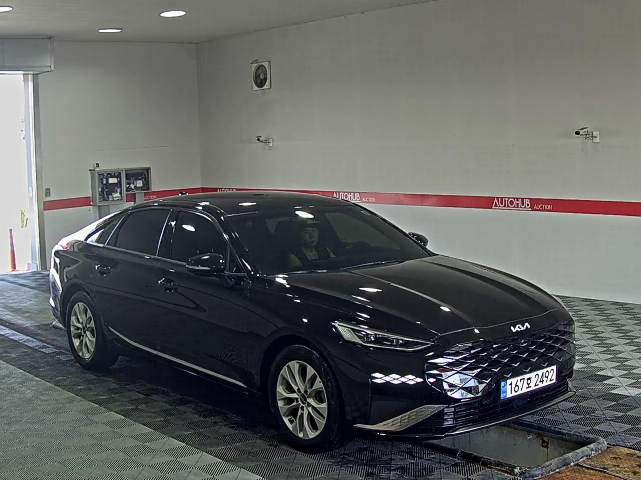 كيا K8 2023 - صورة 2