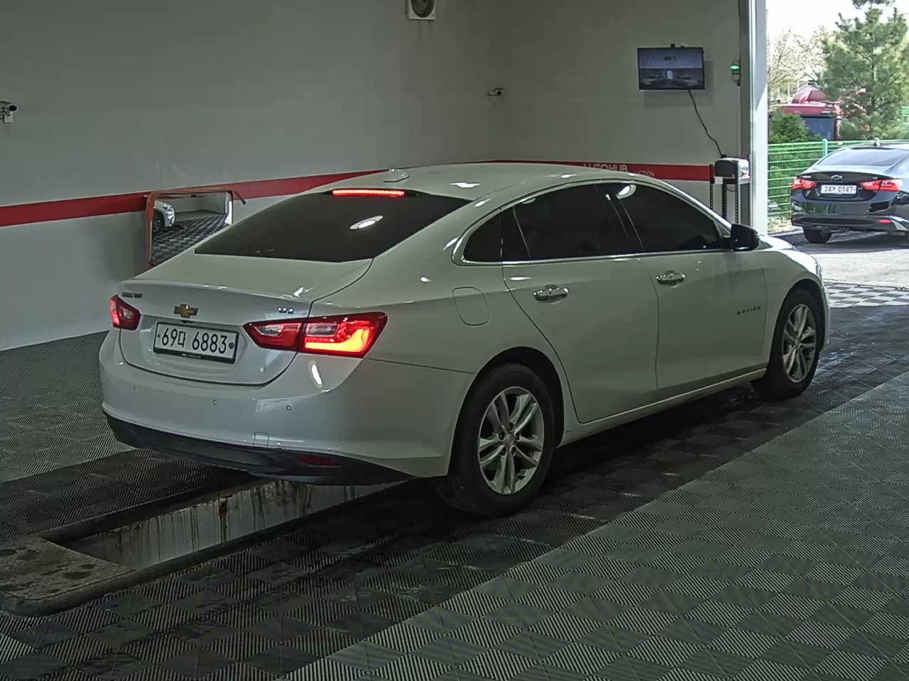Chevrolet Malibu 2018 - Image 4