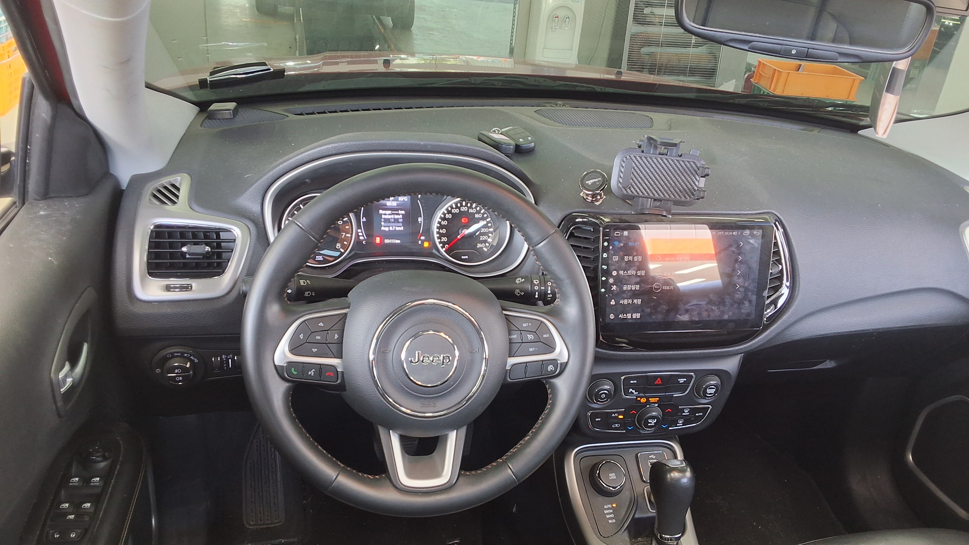 Jeep Compass - 10