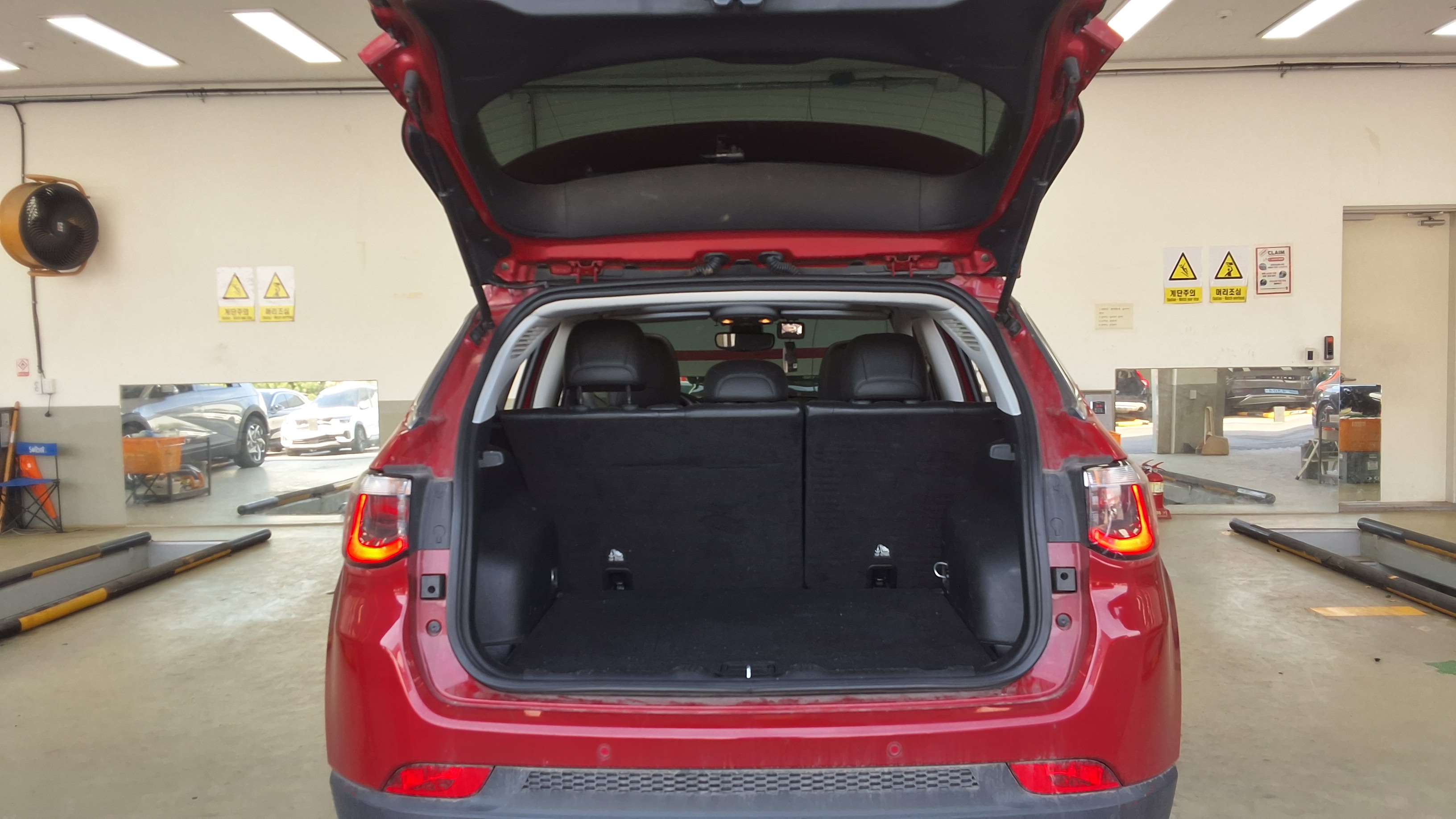 Jeep Compass - 14