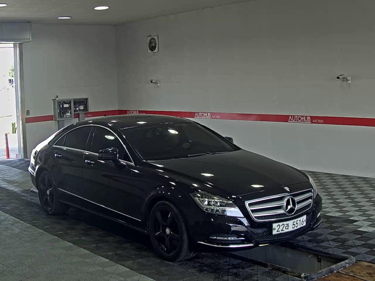 메르세데스-벤츠 CLS - 2