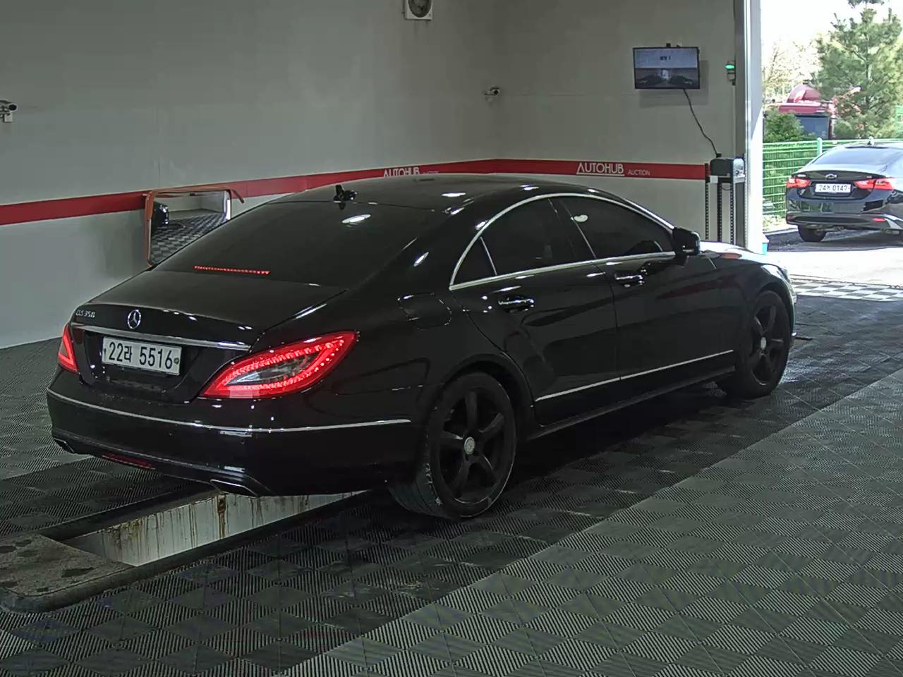 메르세데스-벤츠 CLS - 4