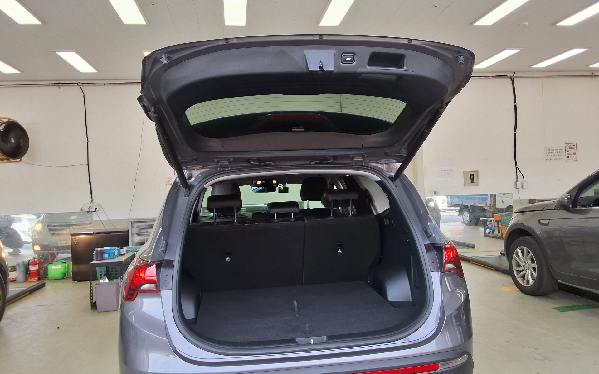 Hyundai Santa Fe 2021 - Image 14