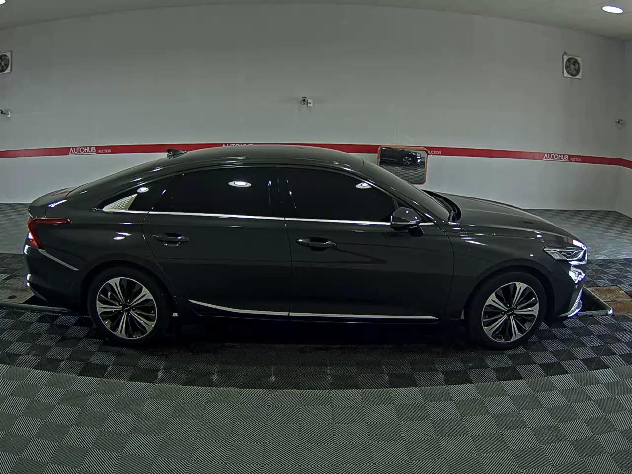 Kia K8 2023 - Image 3