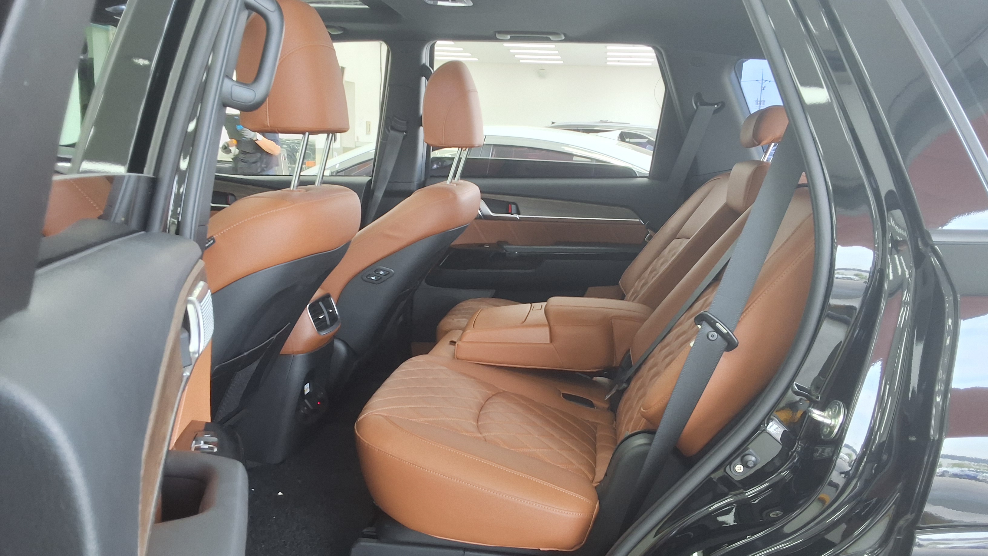 كيا موهافي 2022 - صورة 11