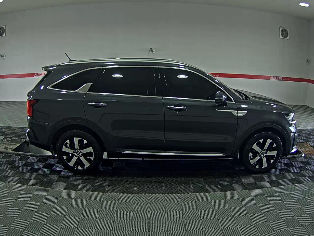 Kia Sorento 2021 - Image 3