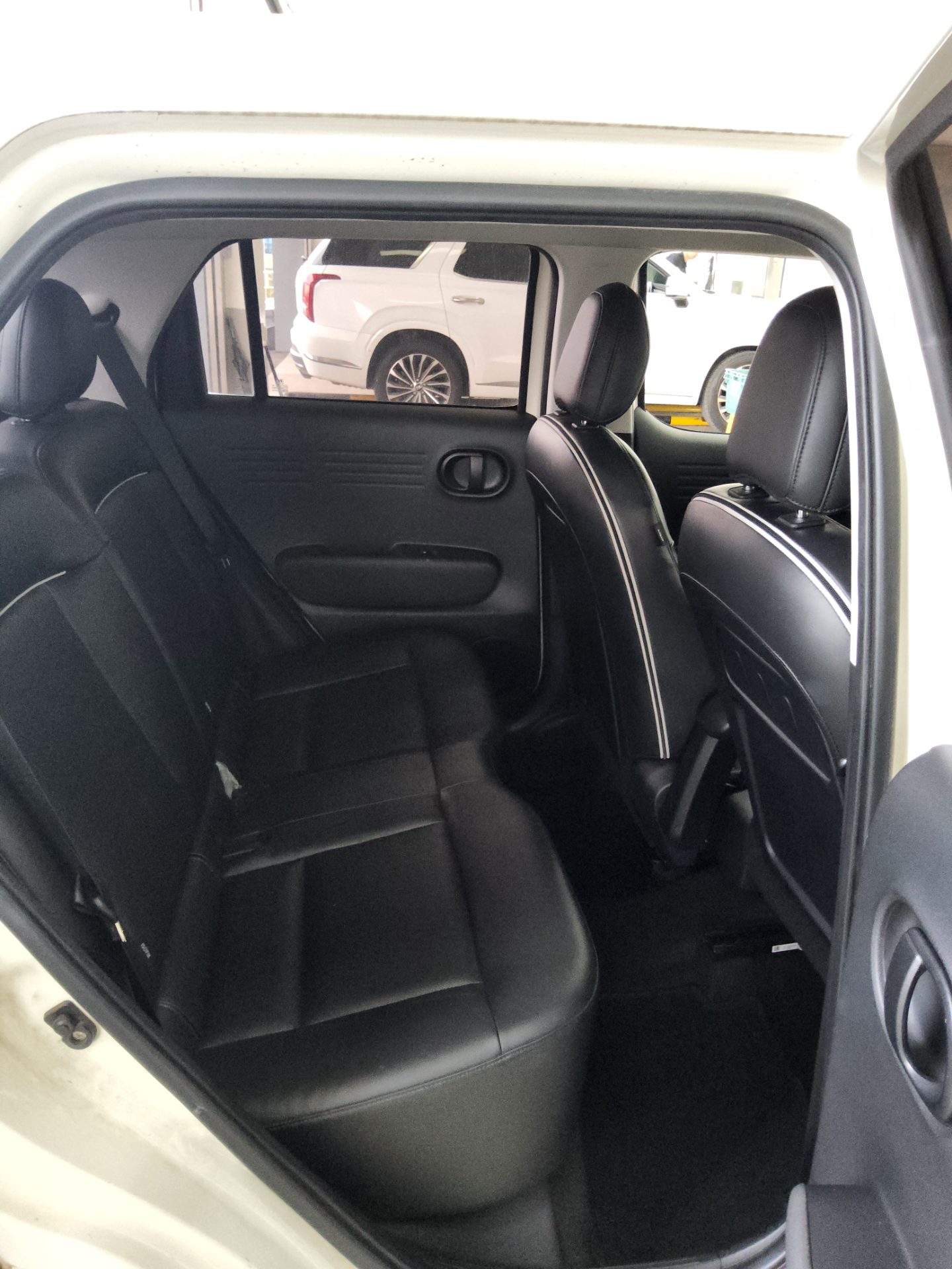 Hyundai Casper 2023 - Image 12