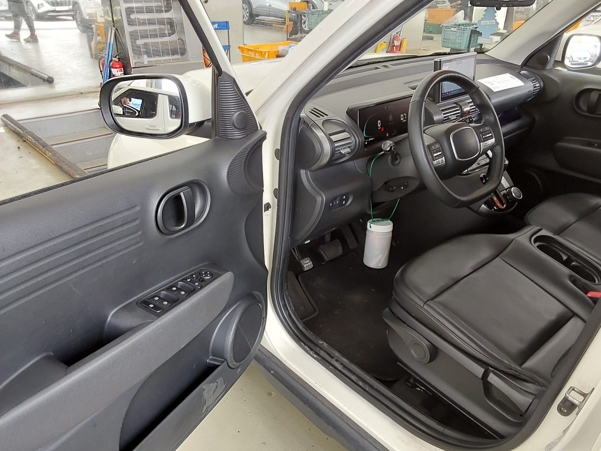 Hyundai Casper 2023 - Image 9