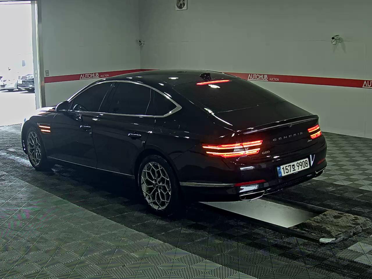 Hyundai Genesis 2022 - Image 5