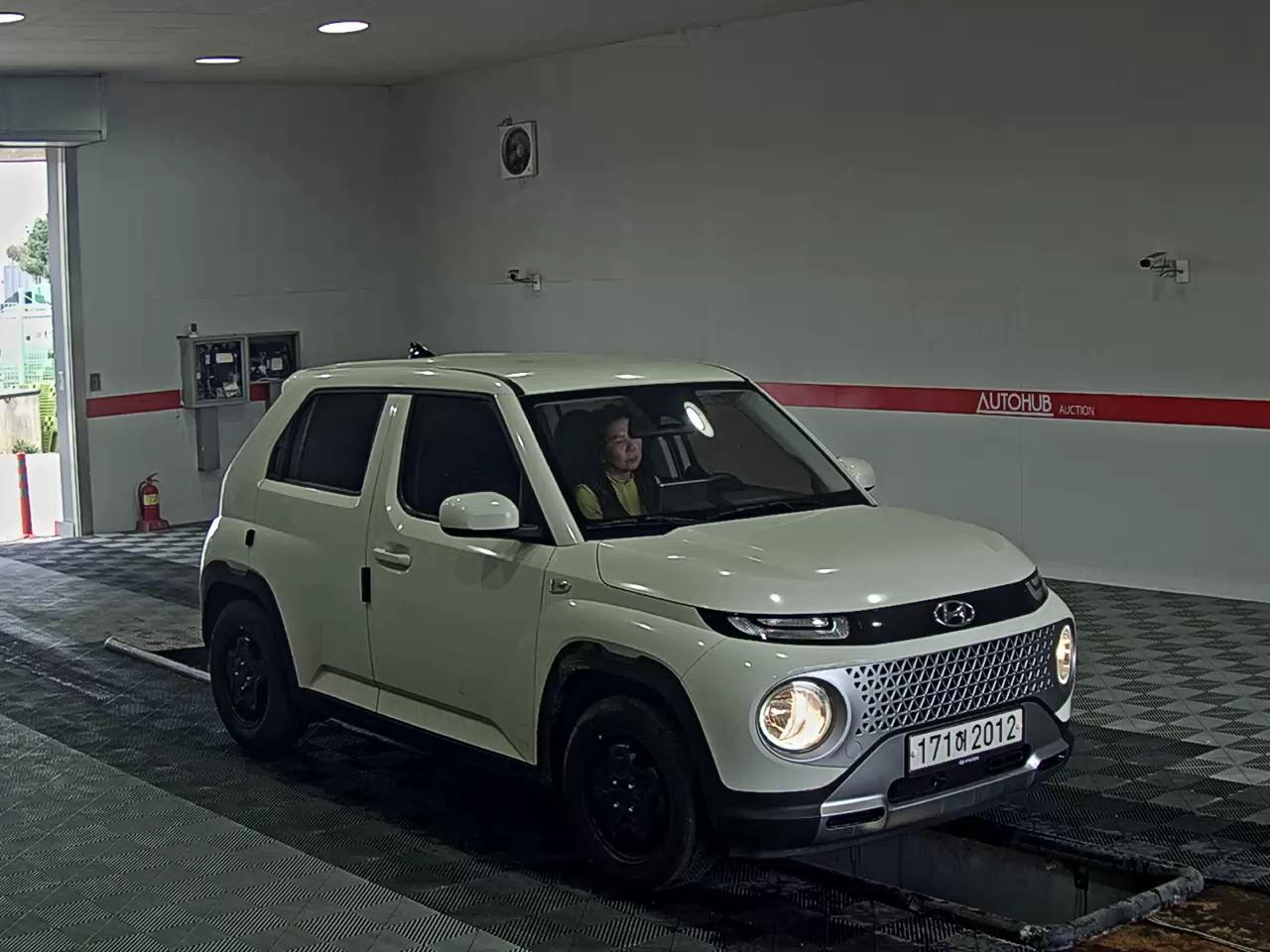 Hyundai Casper 2023 - Image 2