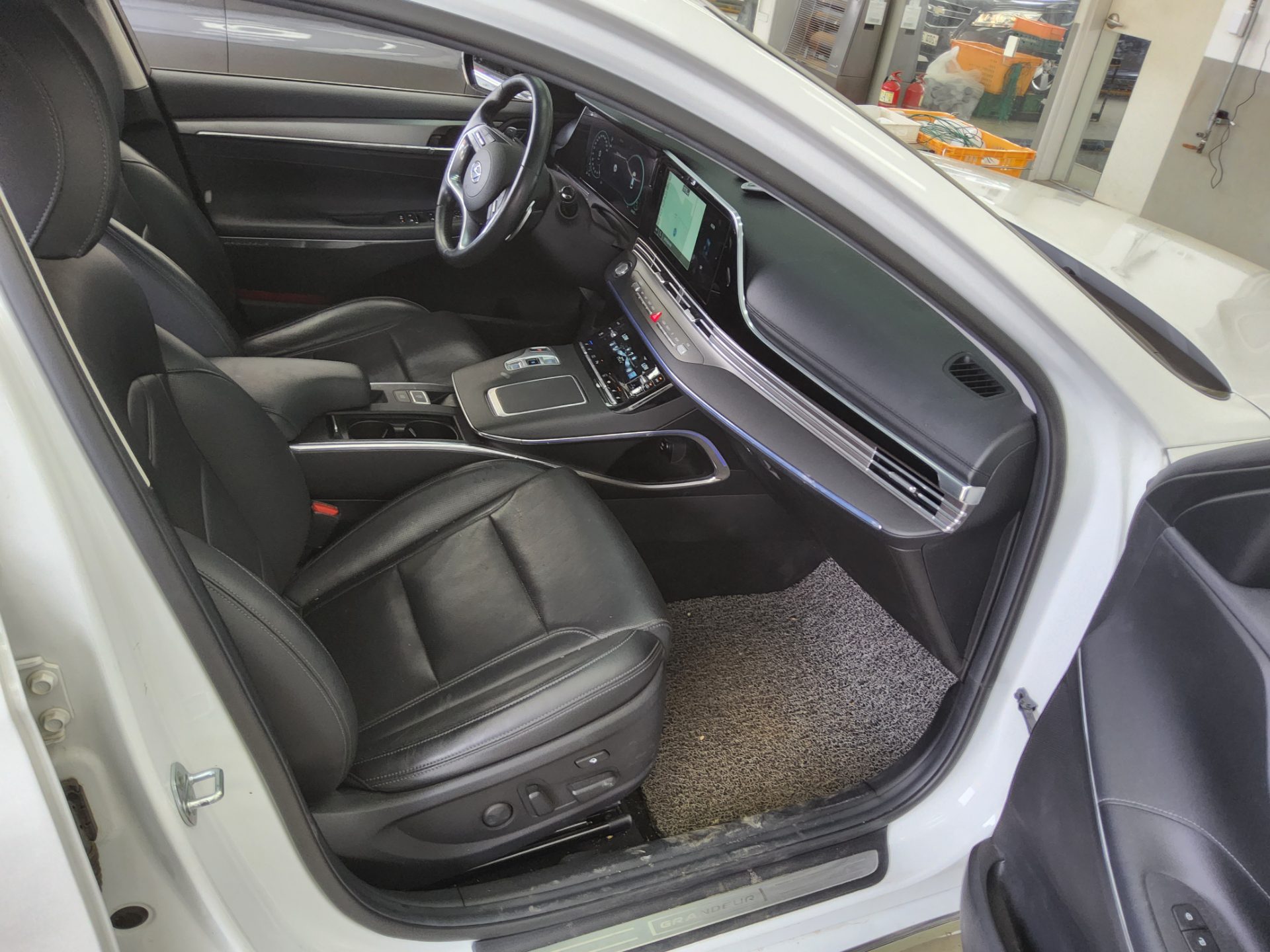 Hyundai Grandeur 2021 - Image 13