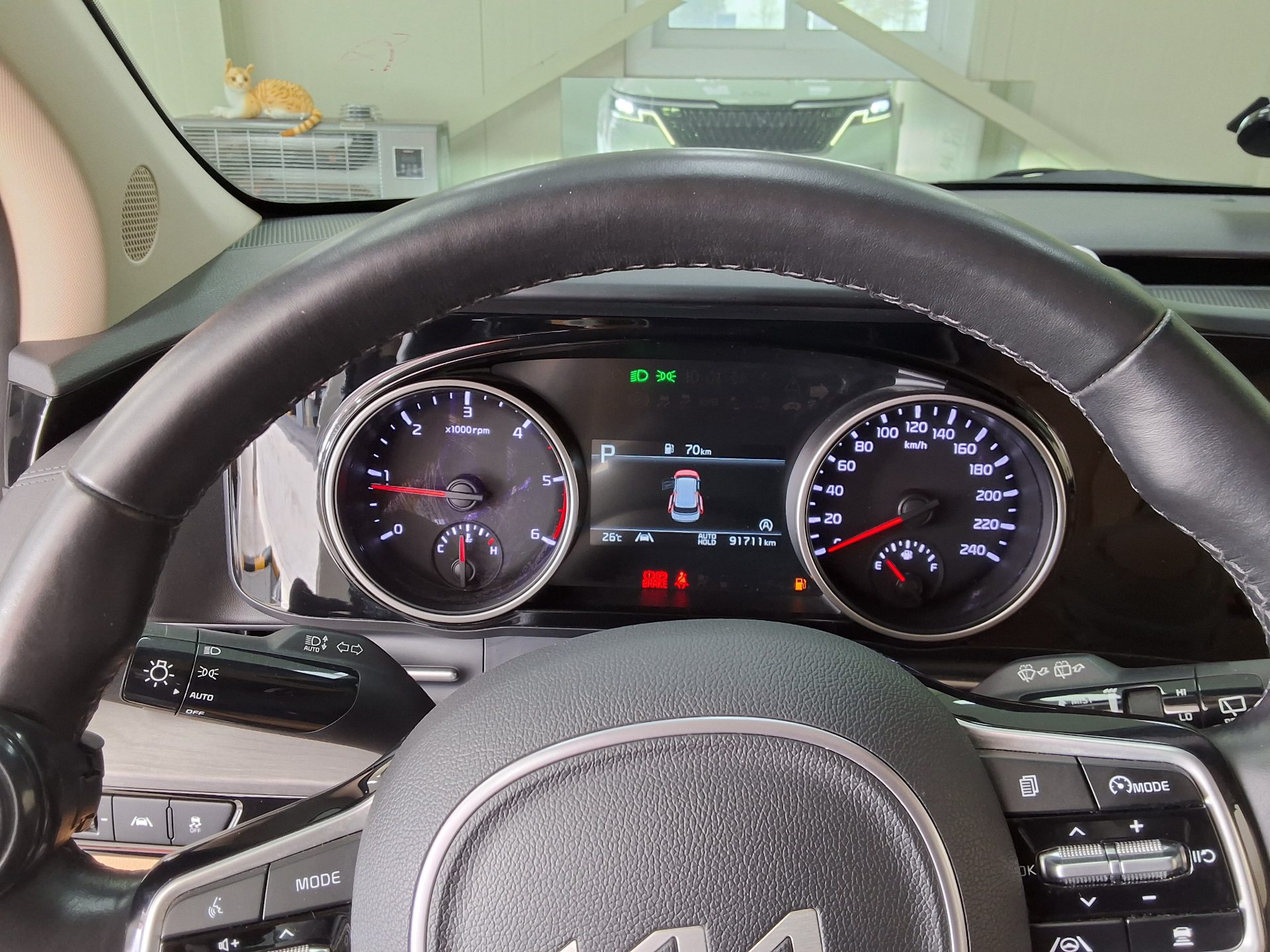 كيا كارنيفال 2023 - صورة 8