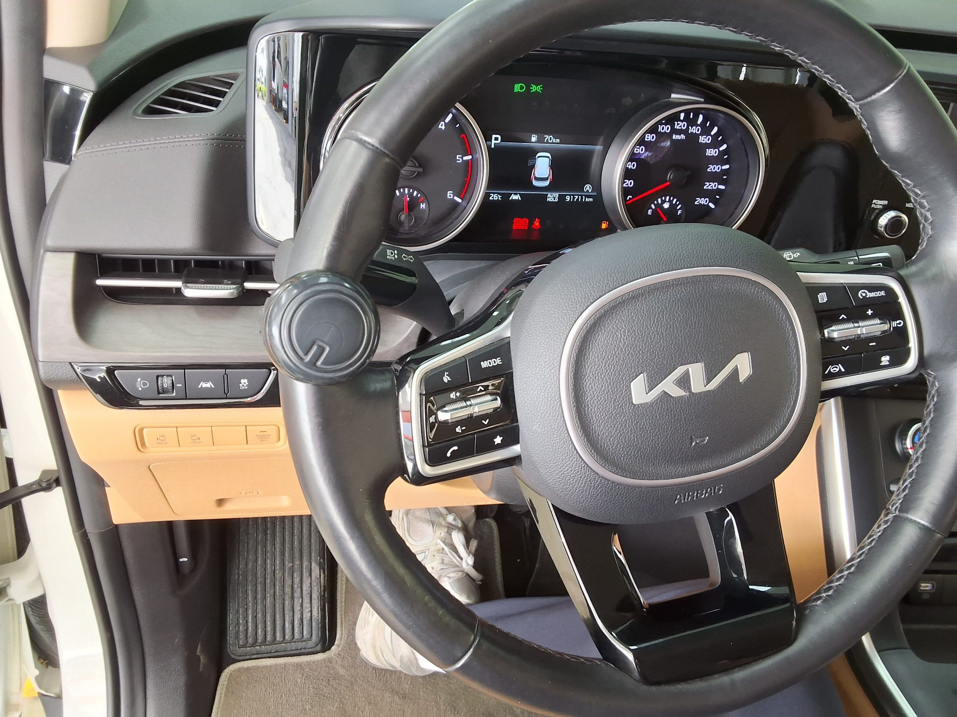 كيا كارنيفال 2023 - صورة 16