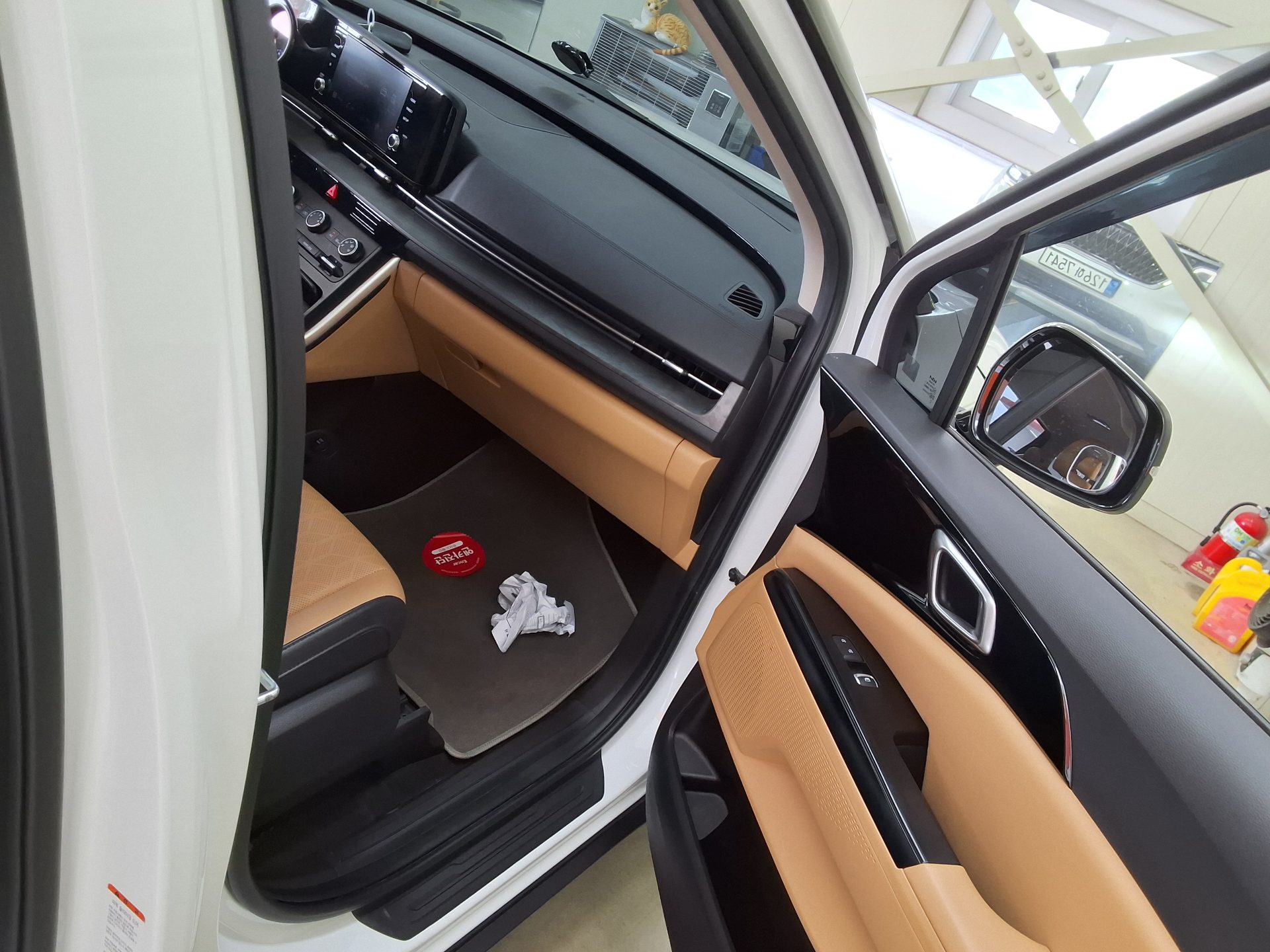 كيا كارنيفال 2023 - صورة 13