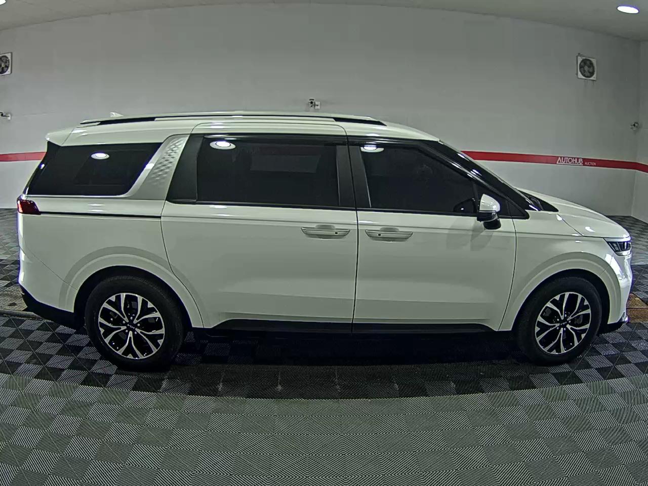 كيا كارنيفال 2023 - صورة 3