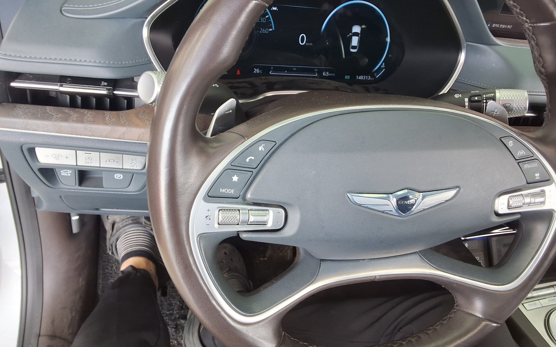 هيونداي جينيسيس 2021 - صورة 16