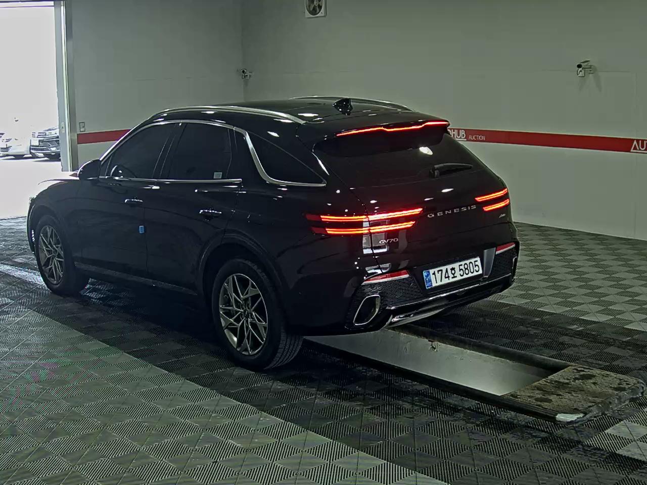 جينيسيس GV70 2024 - صورة 5