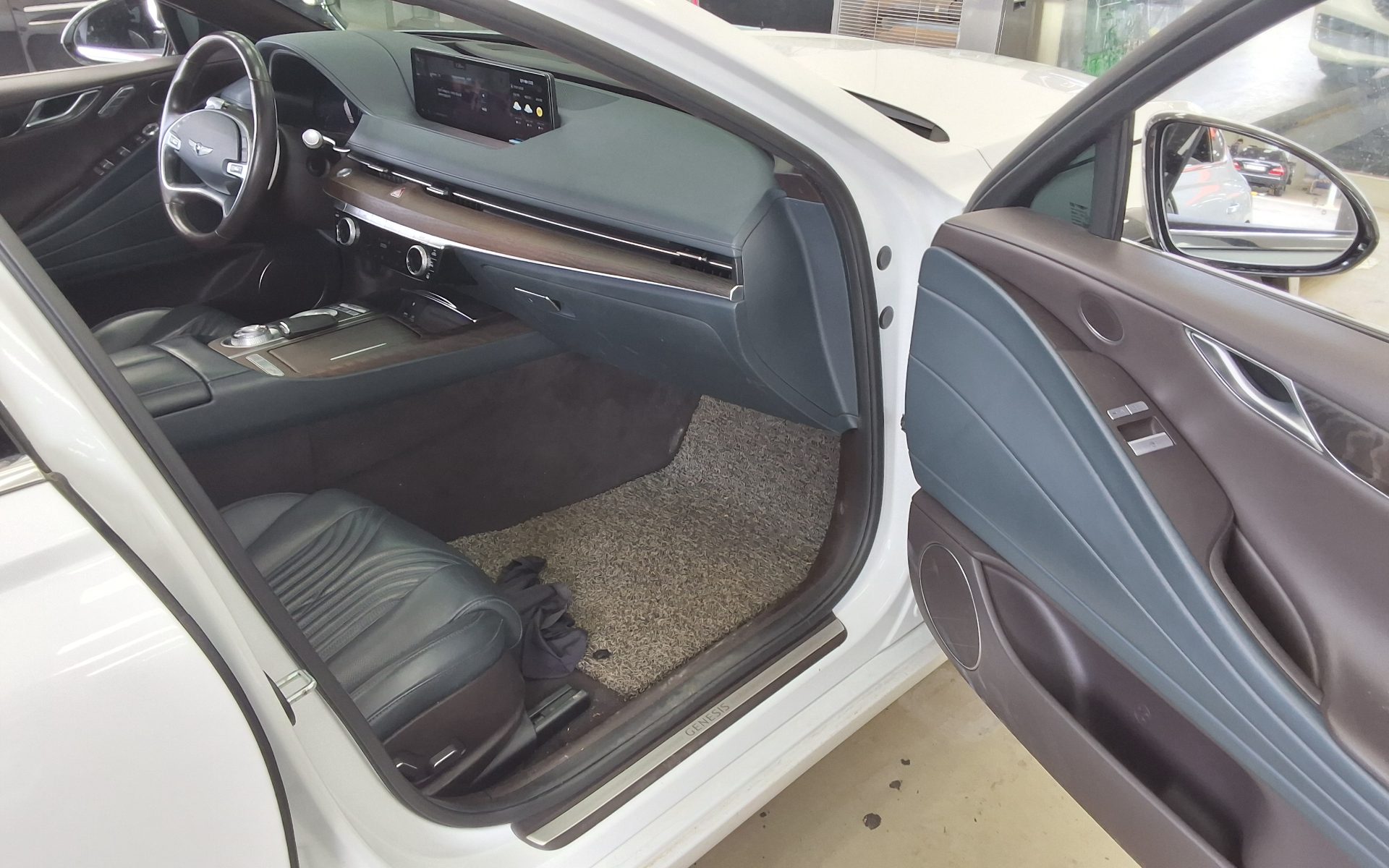 هيونداي جينيسيس 2021 - صورة 13