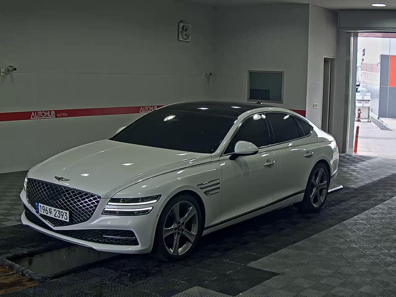 هيونداي جينيسيس