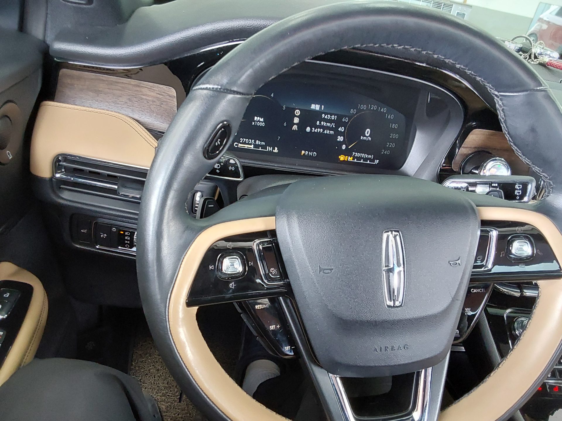 Lincoln Corsair 2022 - Image 16