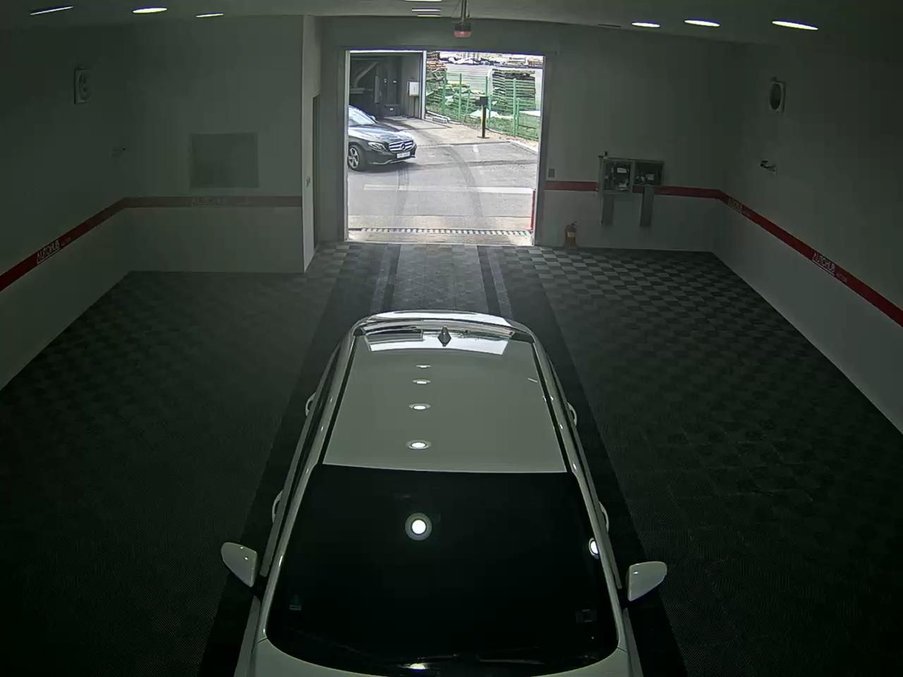 هيونداي أيونيك 2017 - صورة 6