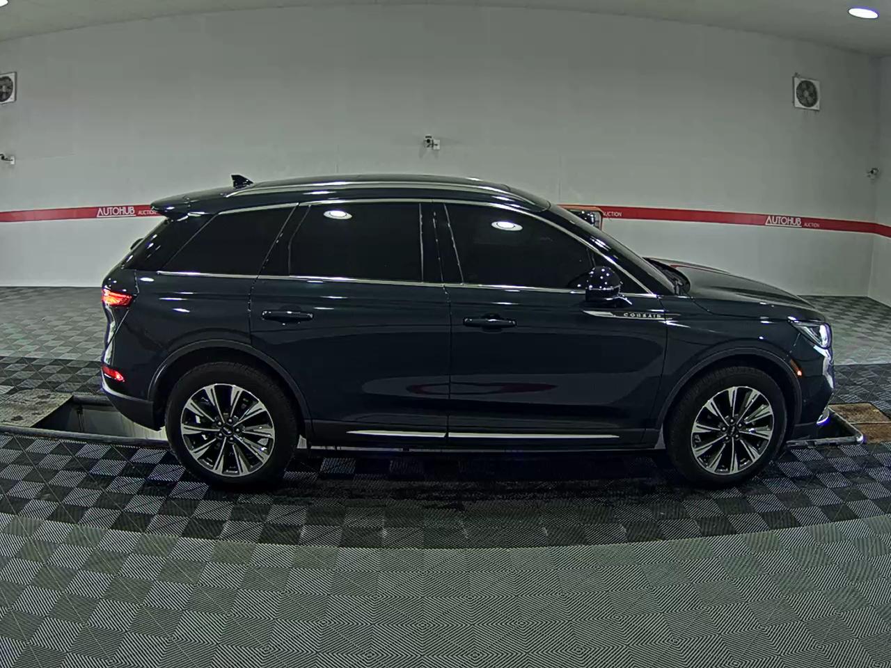 Lincoln Corsair 2022 - Image 3