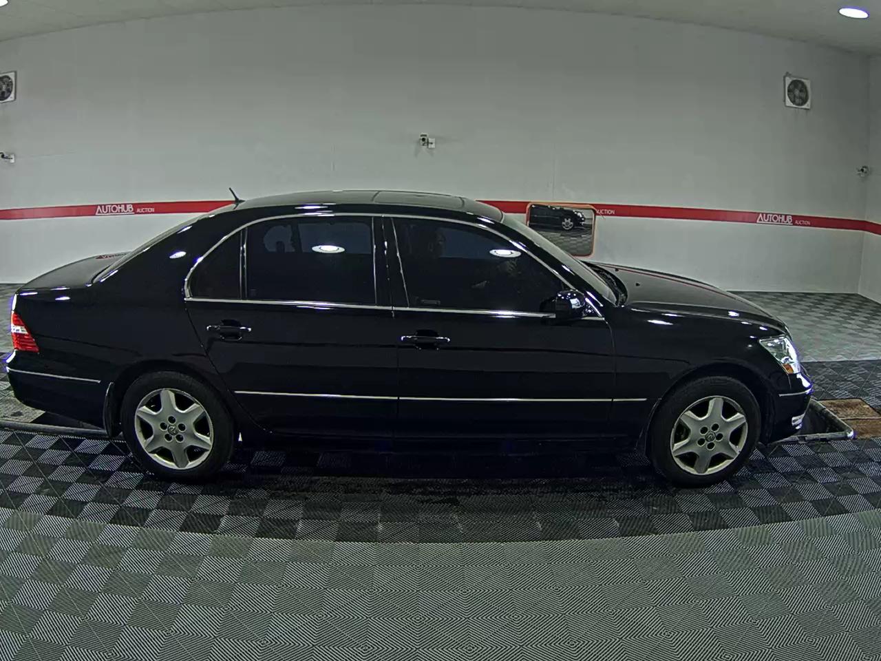 LEXUS LS - 3