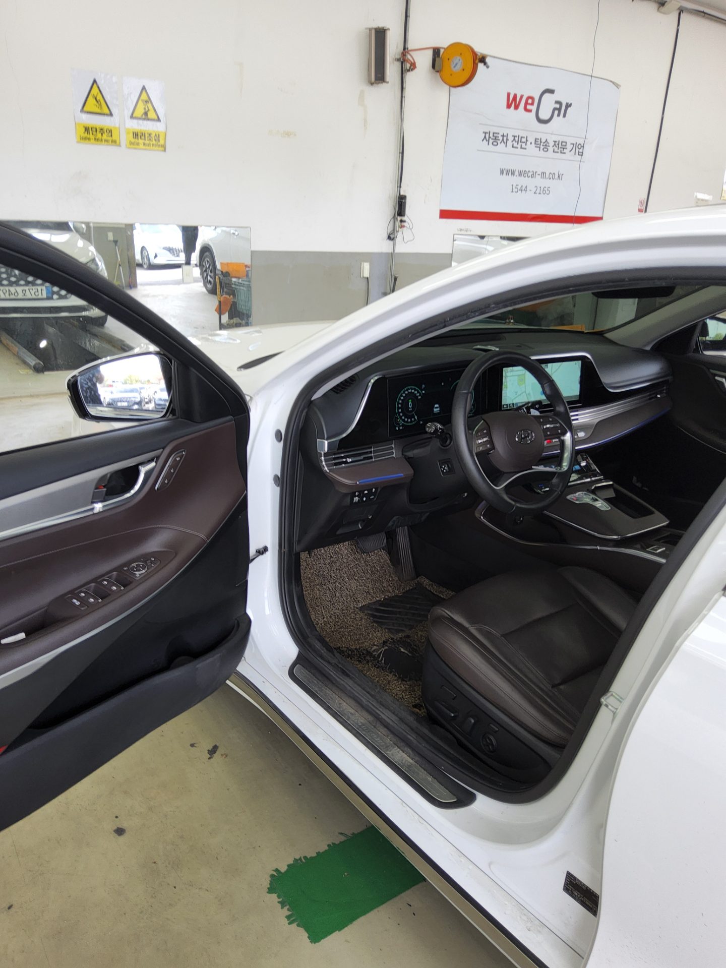 Hyundai Grandeur 2022 - Image 9