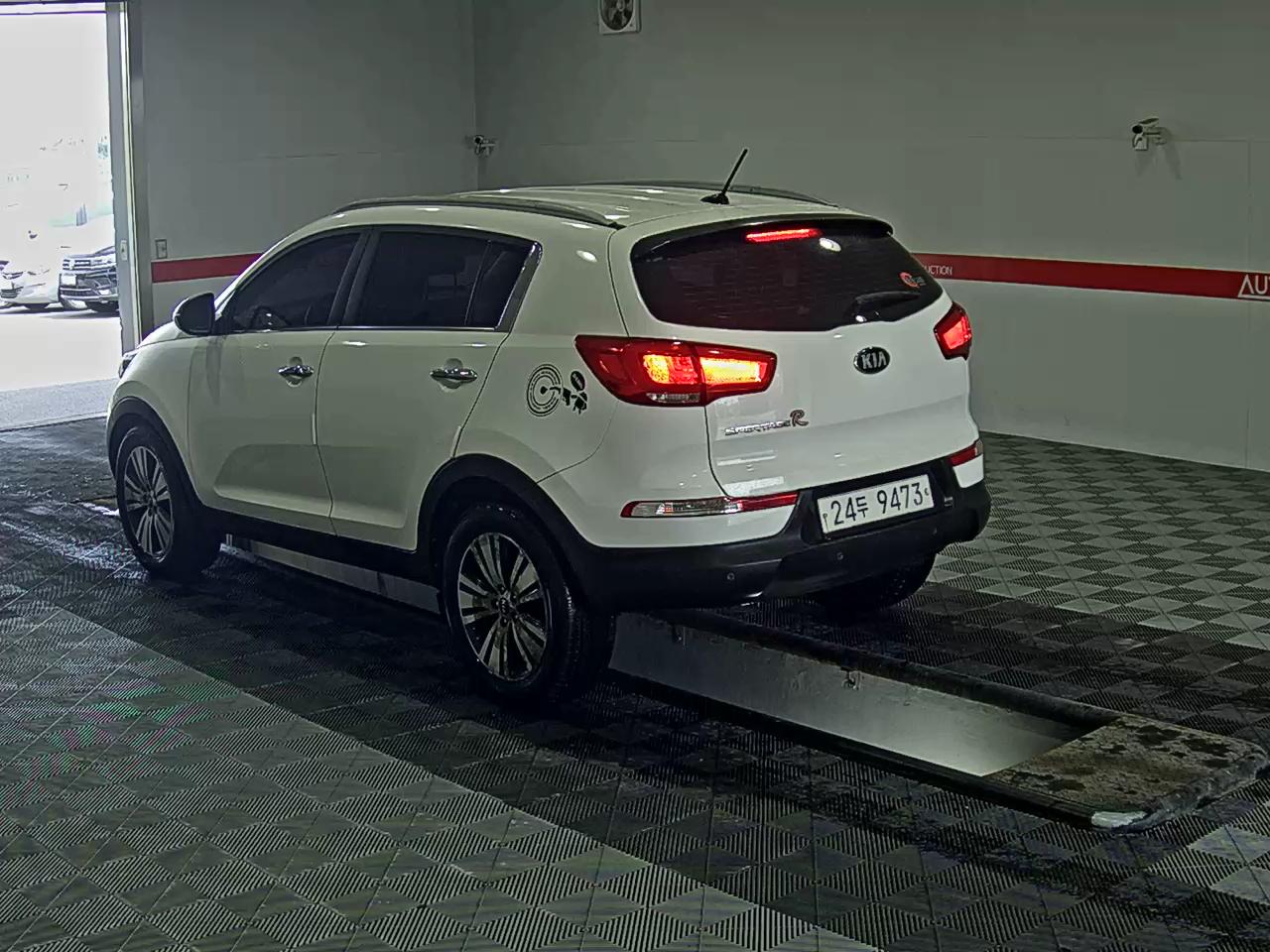 كيا أخرى 2015 - صورة 5