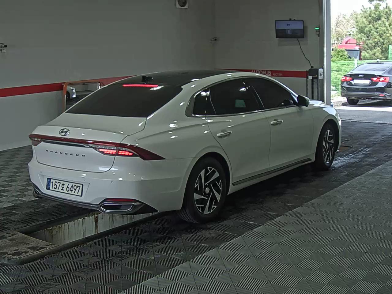 Hyundai Grandeur 2022 - Image 4