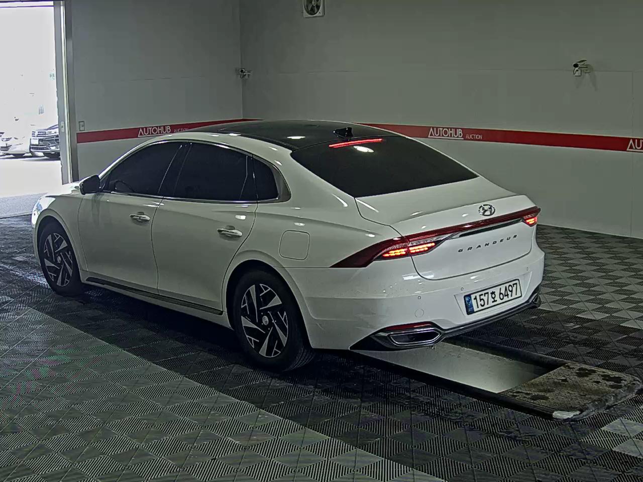 Hyundai Grandeur 2022 - Image 5