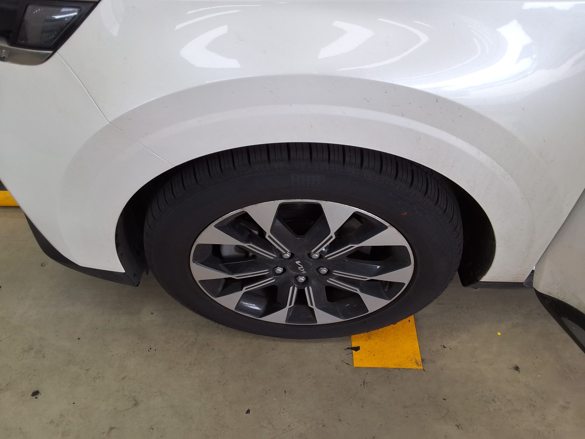 Kia Carnival 2023 - Image 21