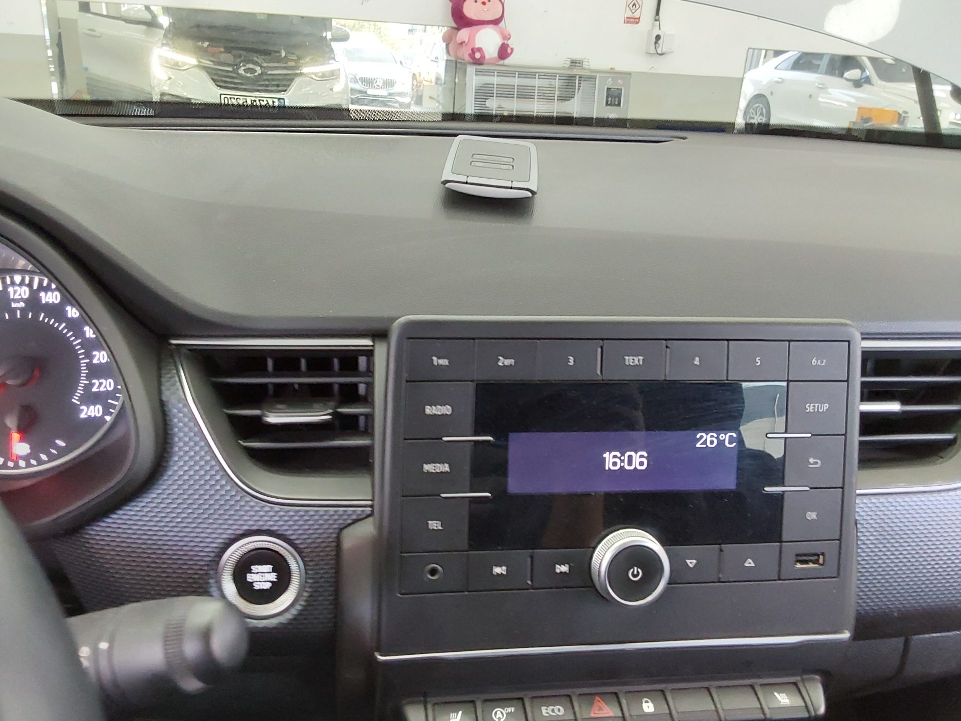 Renault Samsung XM3 2021 - Image 17