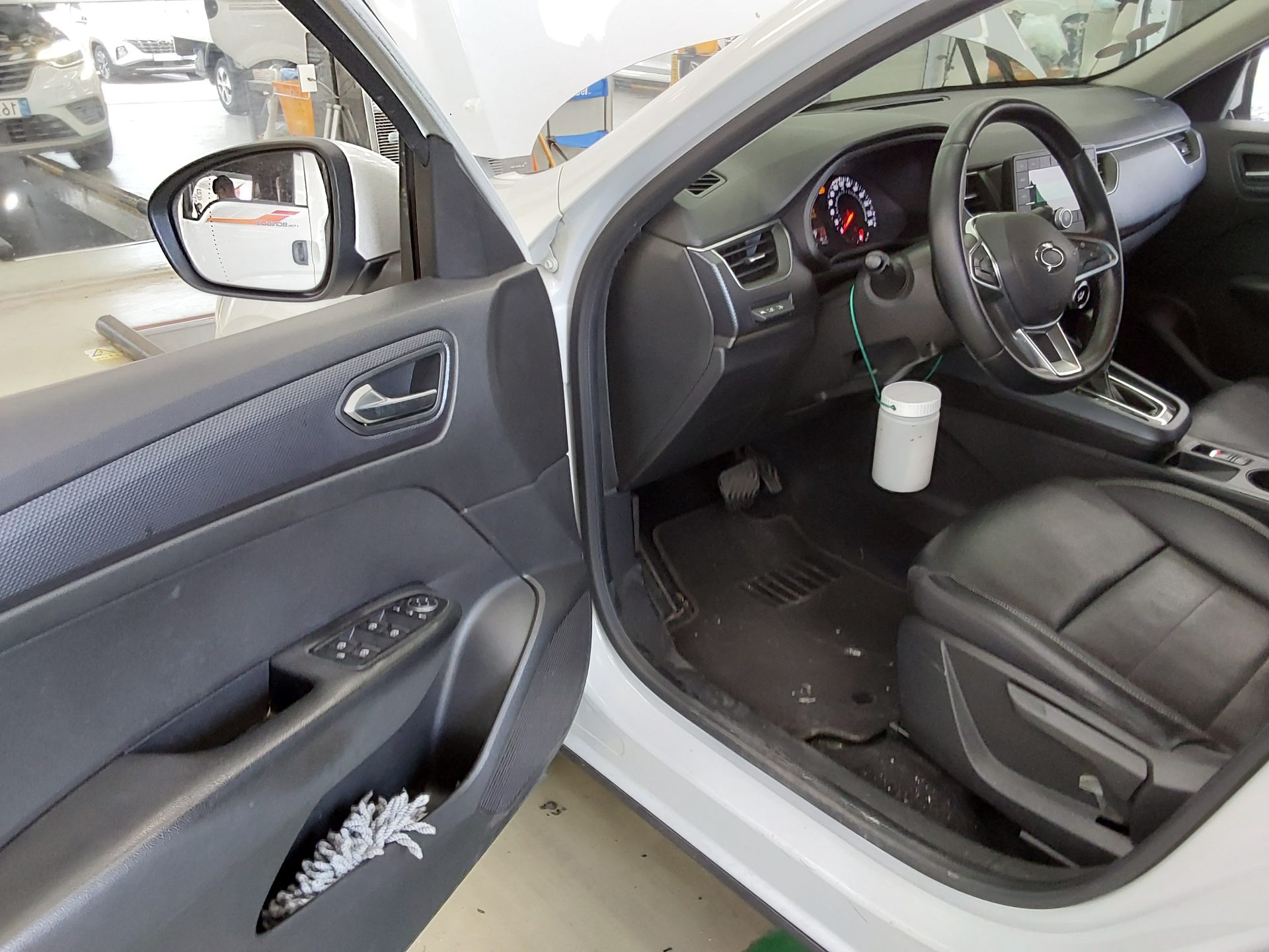 Renault Samsung XM3 2021 - Image 9