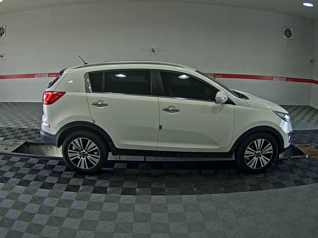 كيا أخرى 2016 - صورة 3