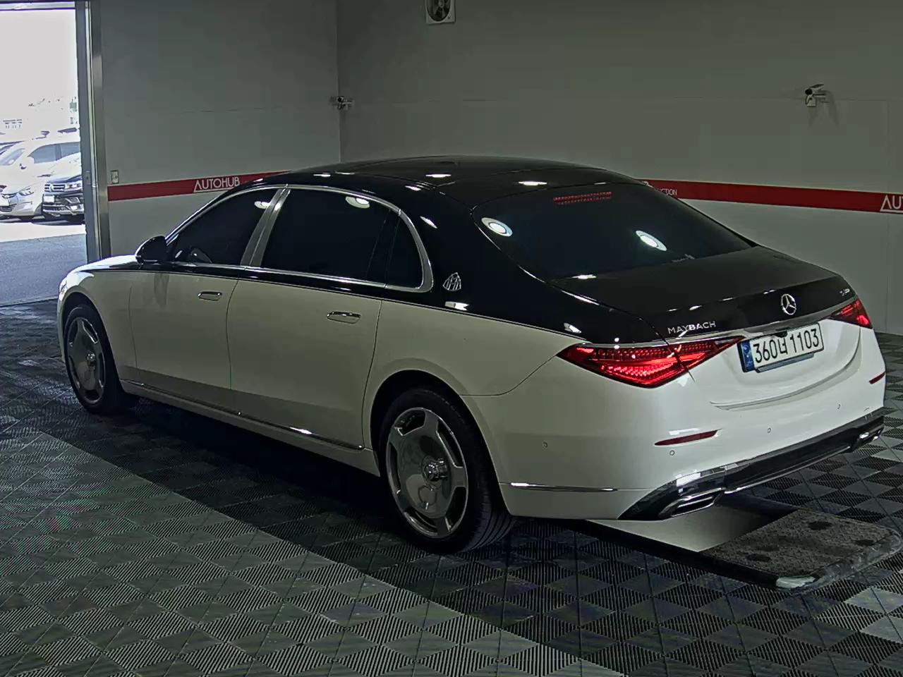 2023 - mercedes-benz s580
